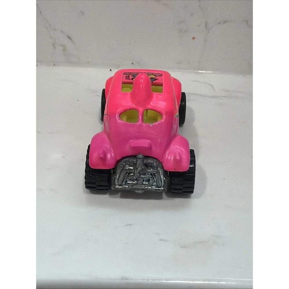 1983 HOT WHEELS CALIFORNIA CUSTOM VW BAJA BUG BEETLE PINK W/REAL RIDERS‎
